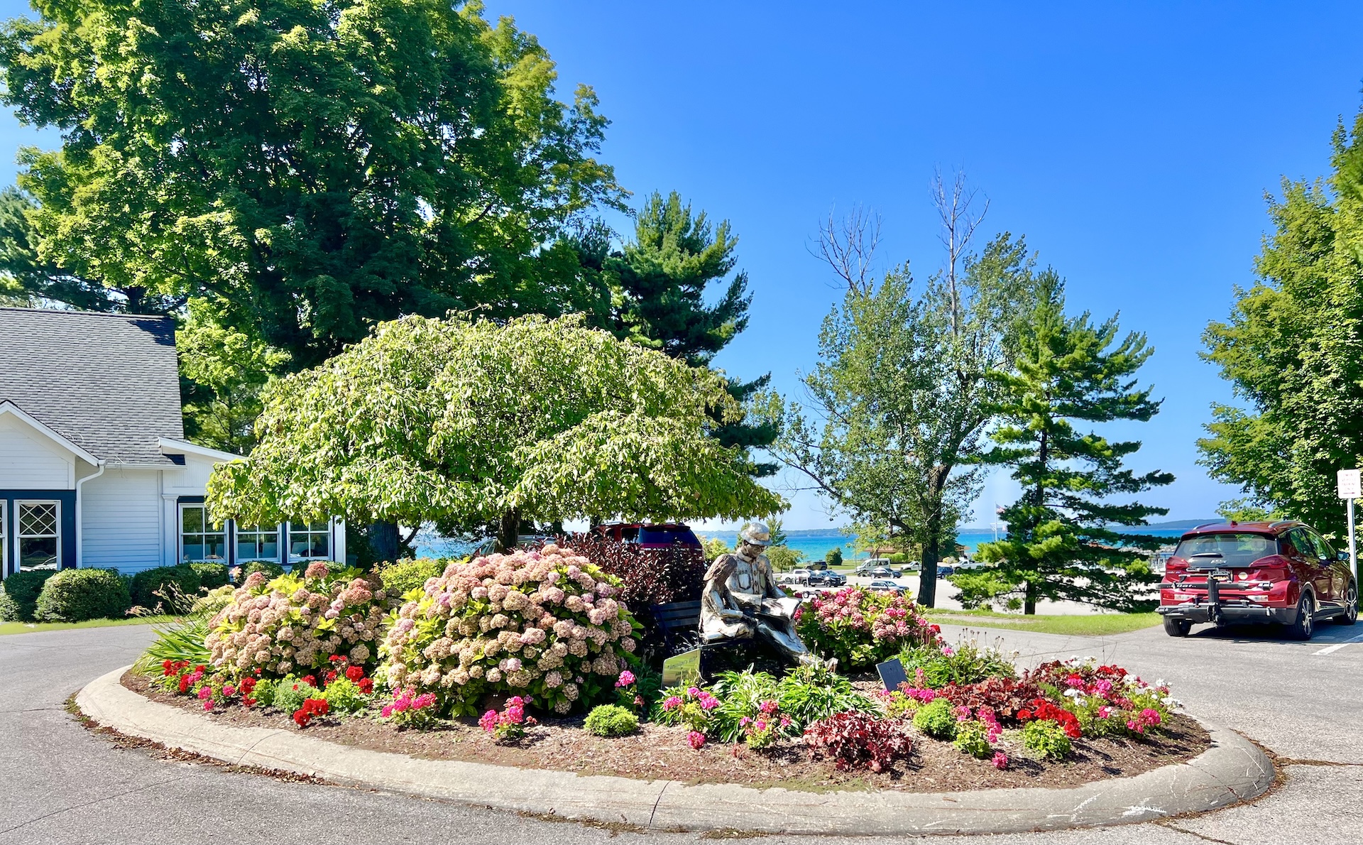 Mildred Reed Guild  Memorial Garden & Island Garden at the Elk Rapids District Library | Elk Rapids Garden Club